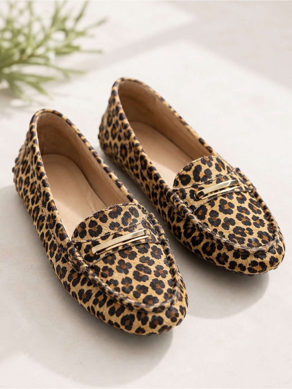 Vionic Leopard/Animal Print Women’s Loafers - Brown/Black Size 9.5